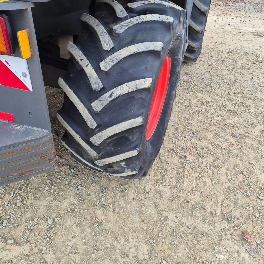 CLAAS Jaguar 870 Silokombainid