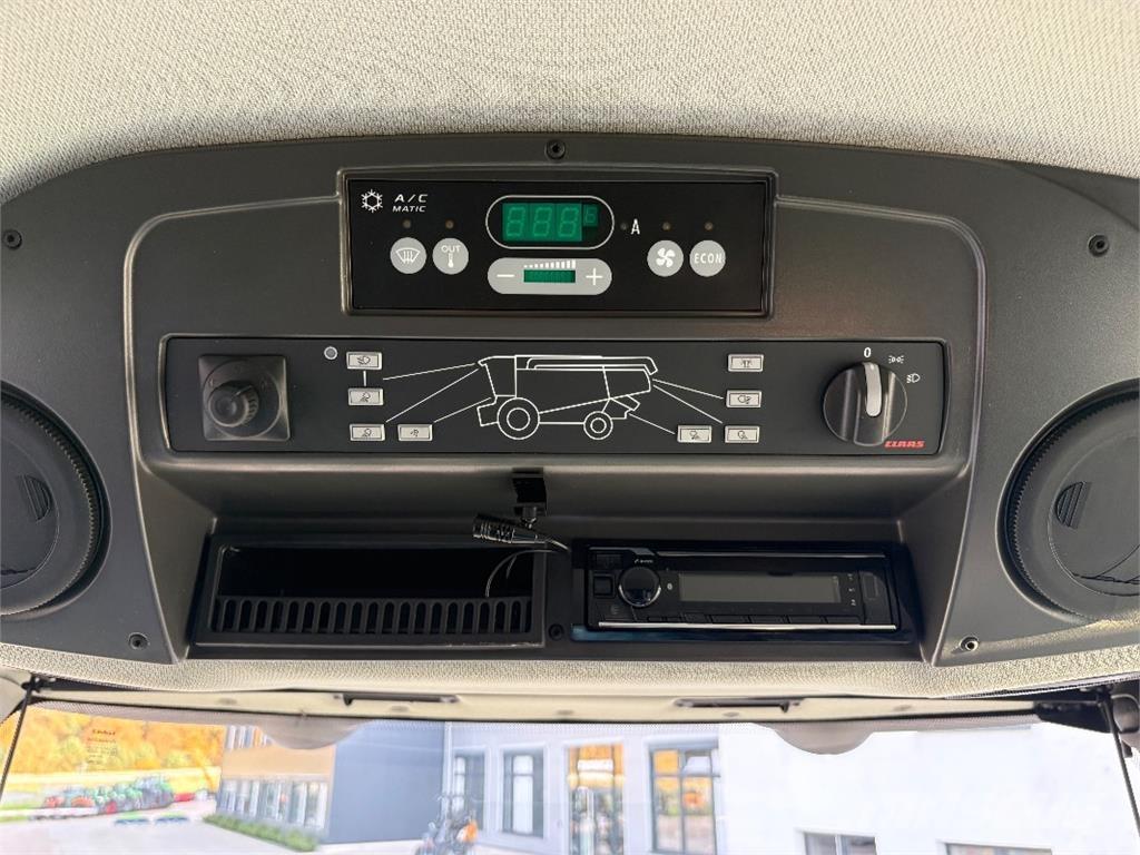 CLAAS LEXION 7500 Teraviljakombainid