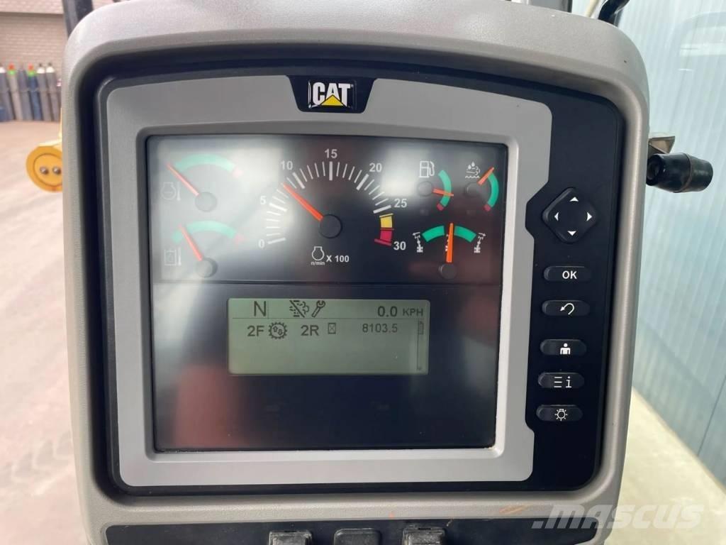 CAT 140M3 Greiderid