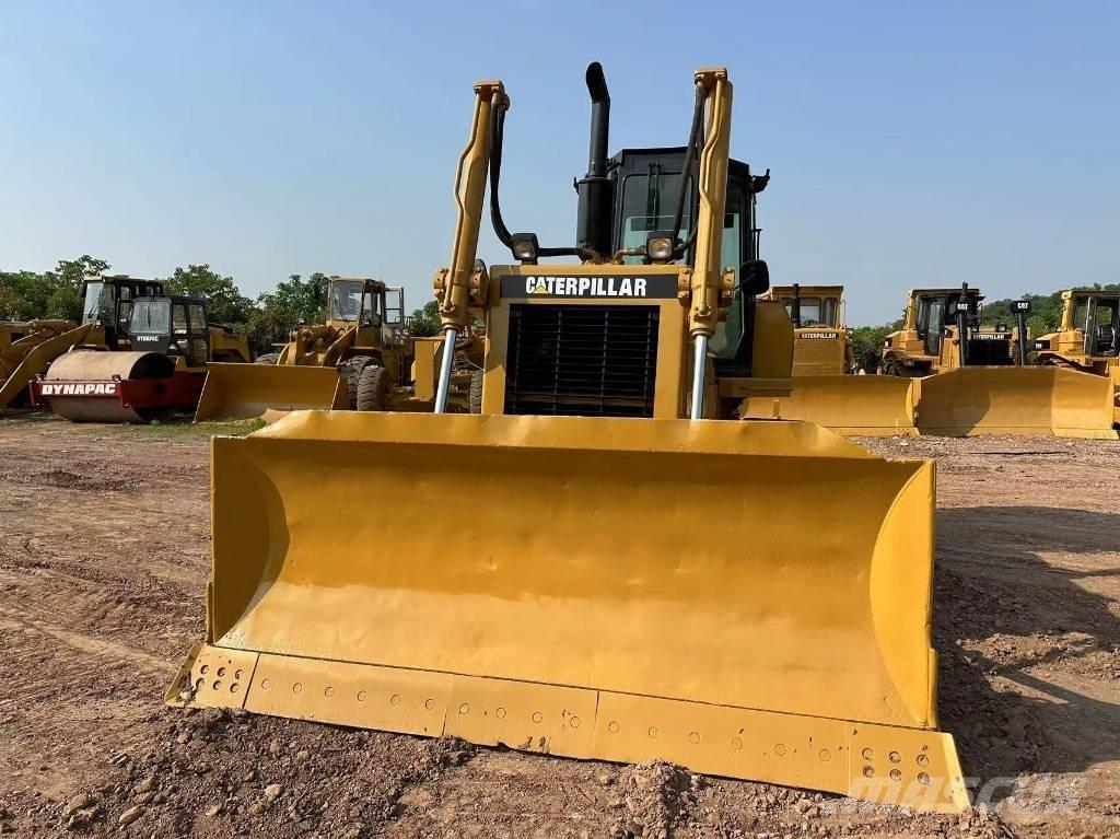 CAT D 6 G Buldooserid