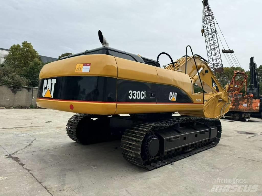 CAT 330CL Roomikekskavaatorid