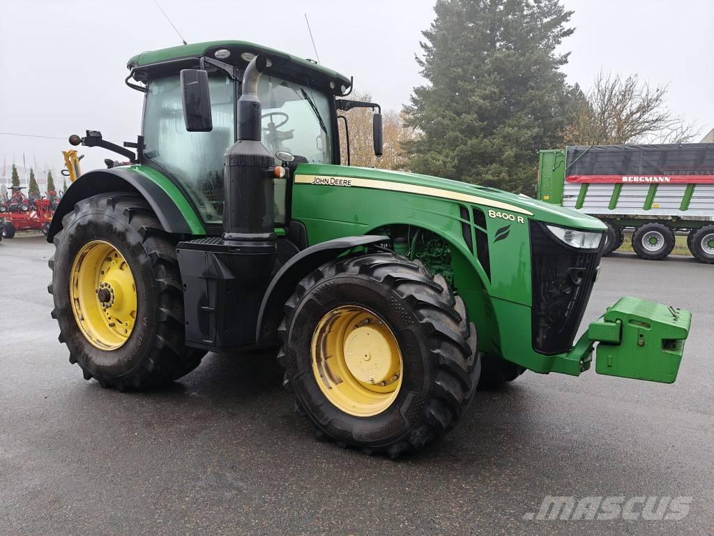 John Deere 8400R Traktorid