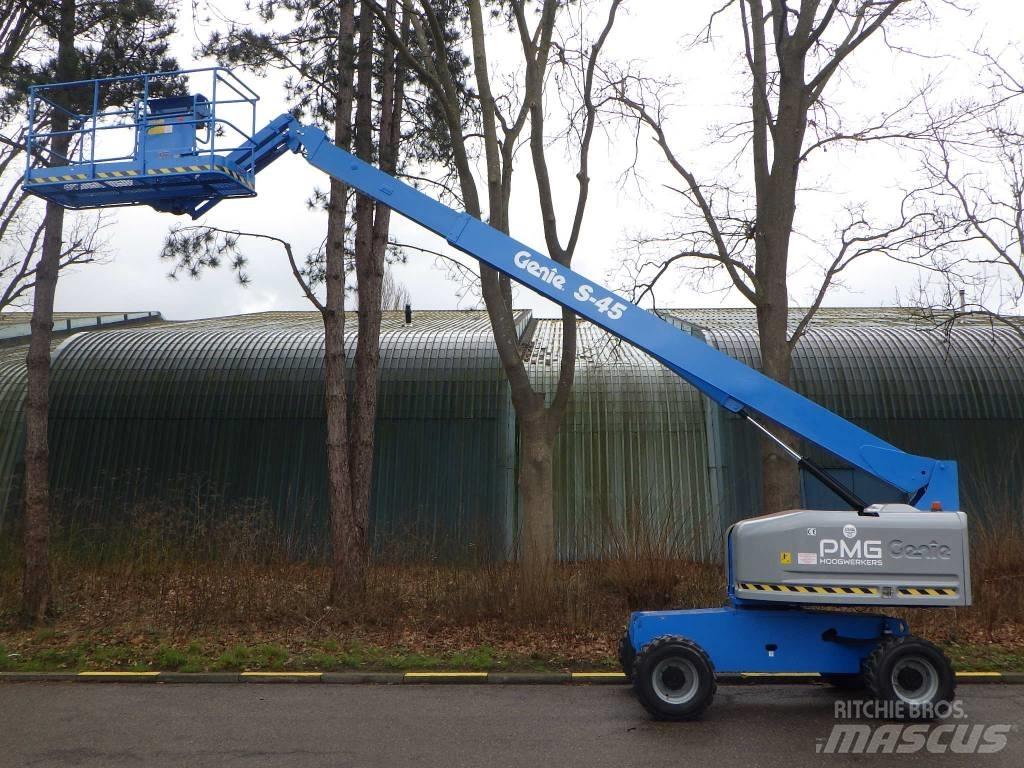 Genie S45 Teleskoop poomtõstukid