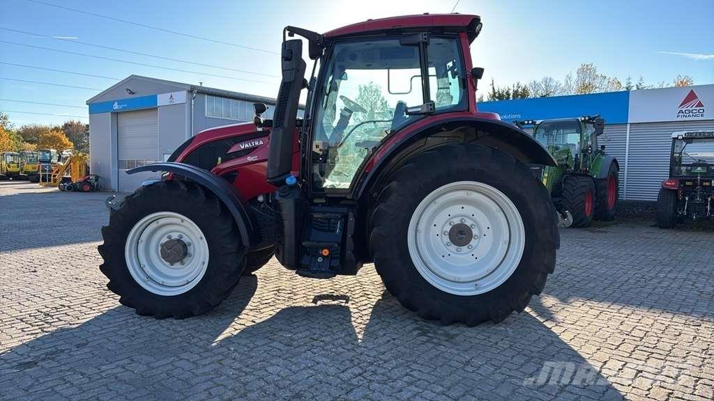 Valtra N134 0 Traktorid