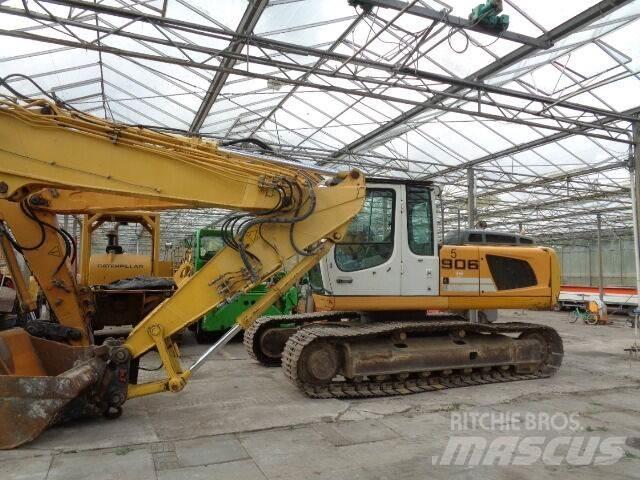 Liebherr R906LC Roomikekskavaatorid