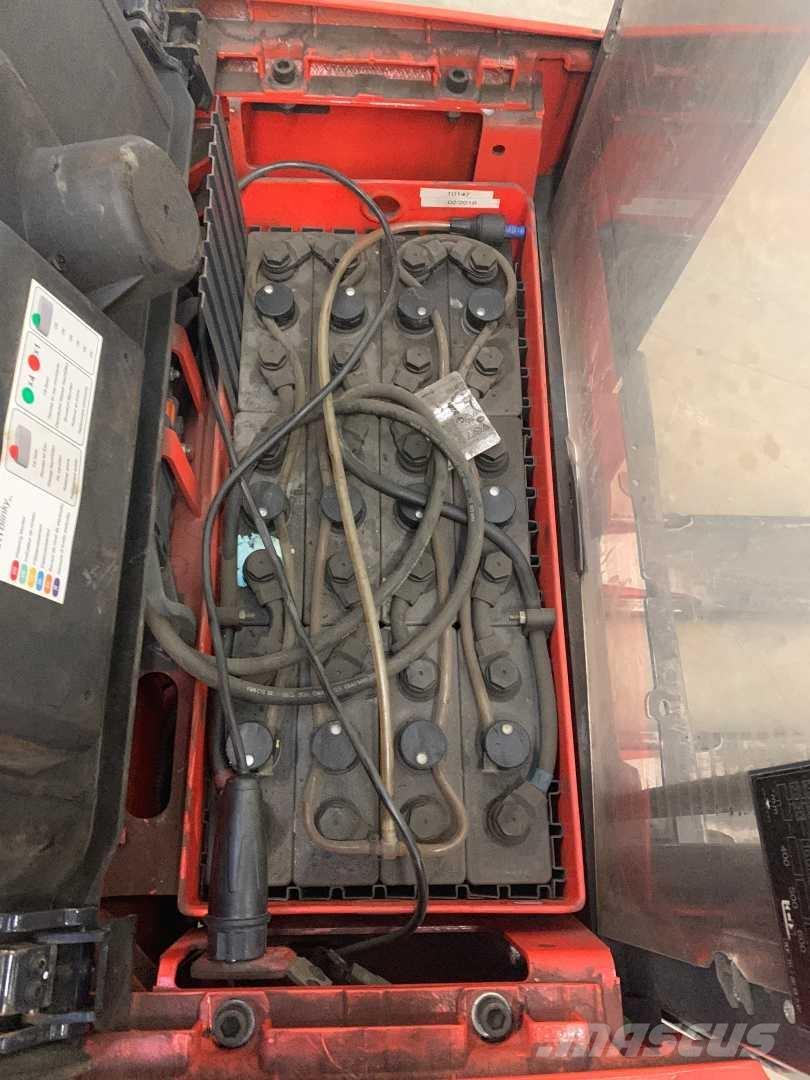 Linde L16 Järelkäidavad virnastajad