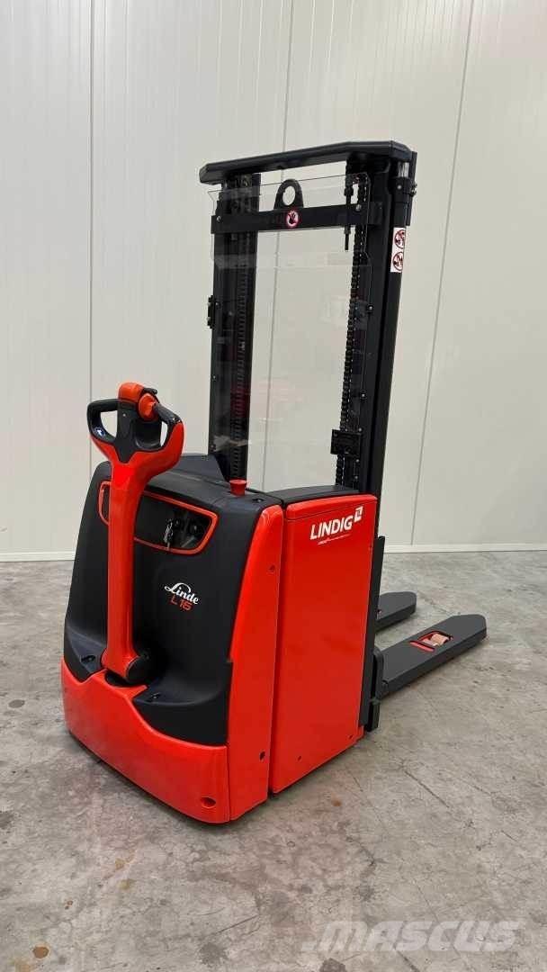 Linde L16 Platvormiga virnastajad