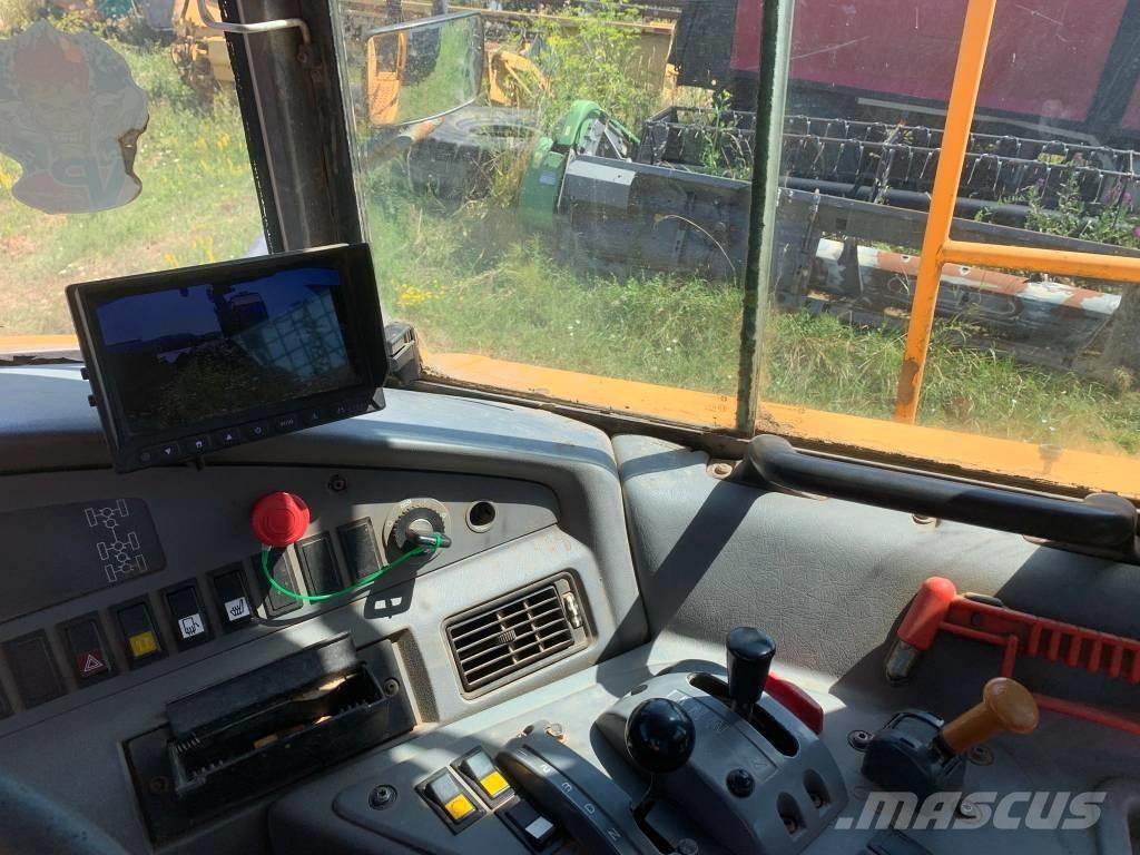 Volvo A 25 D Liigendraamiga pinnaseveokid
