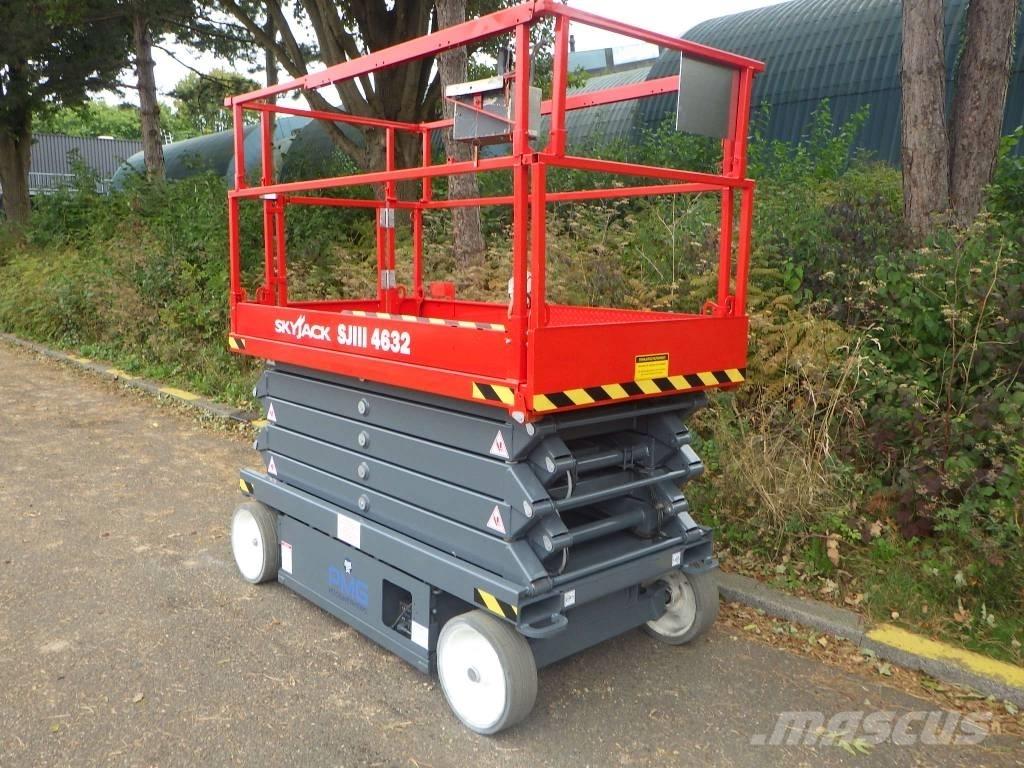 SkyJack SJ4632 Käärtõstukid