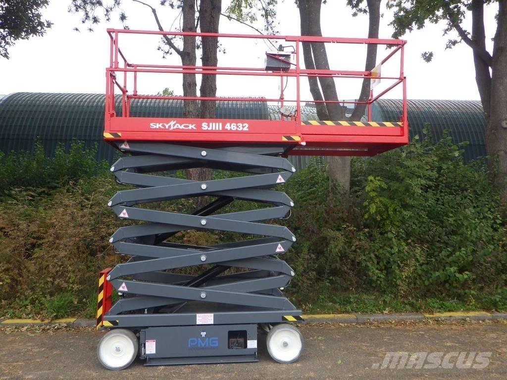 SkyJack SJ4632 Käärtõstukid