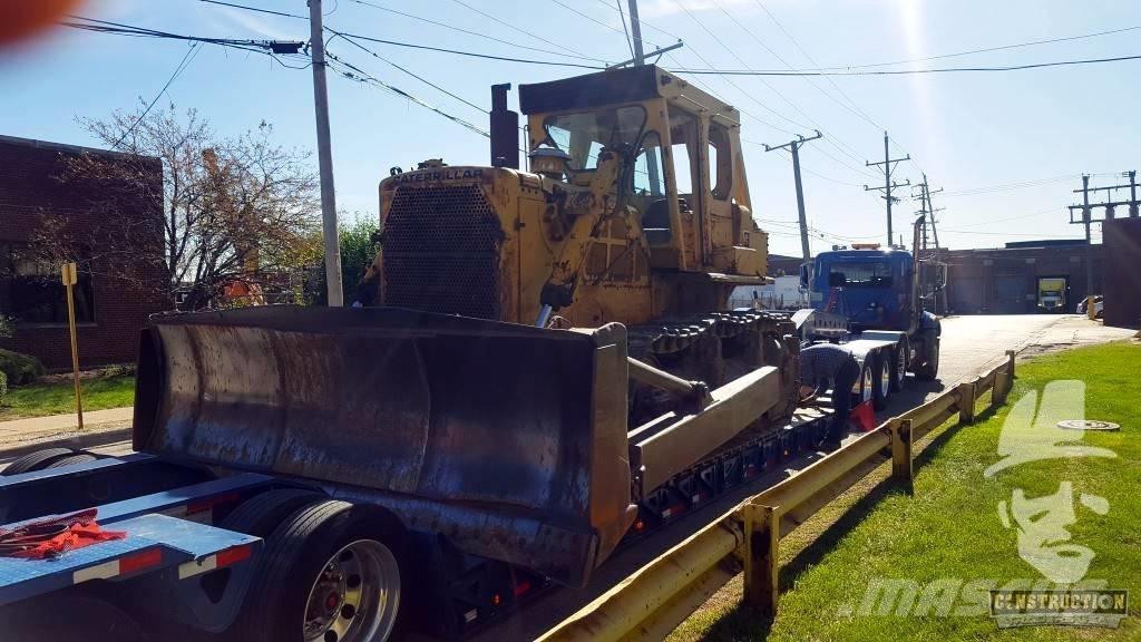 CAT D 8 K Buldooserid