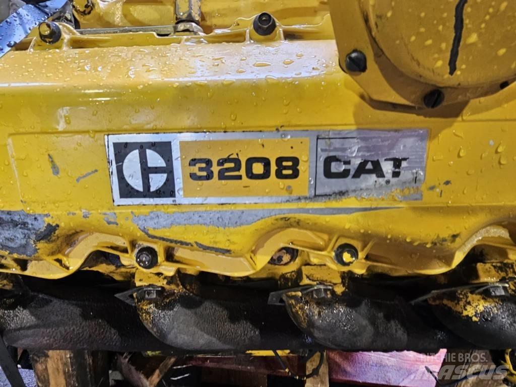 CAT 3208 Mootorid