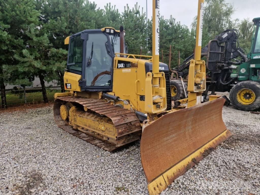 CAT D 4 K 2 LGP Buldooserid