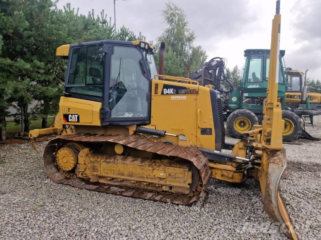CAT D 4 K 2 LGP Buldooserid