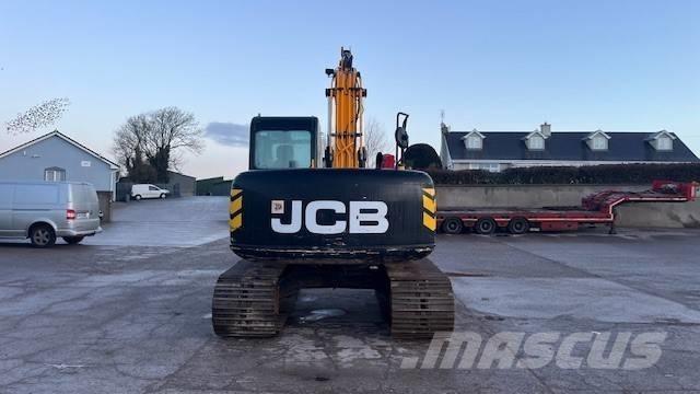 JCB JS 130 Roomikekskavaatorid
