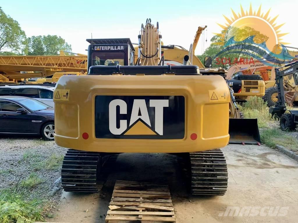 CAT 320 D Roomikekskavaatorid