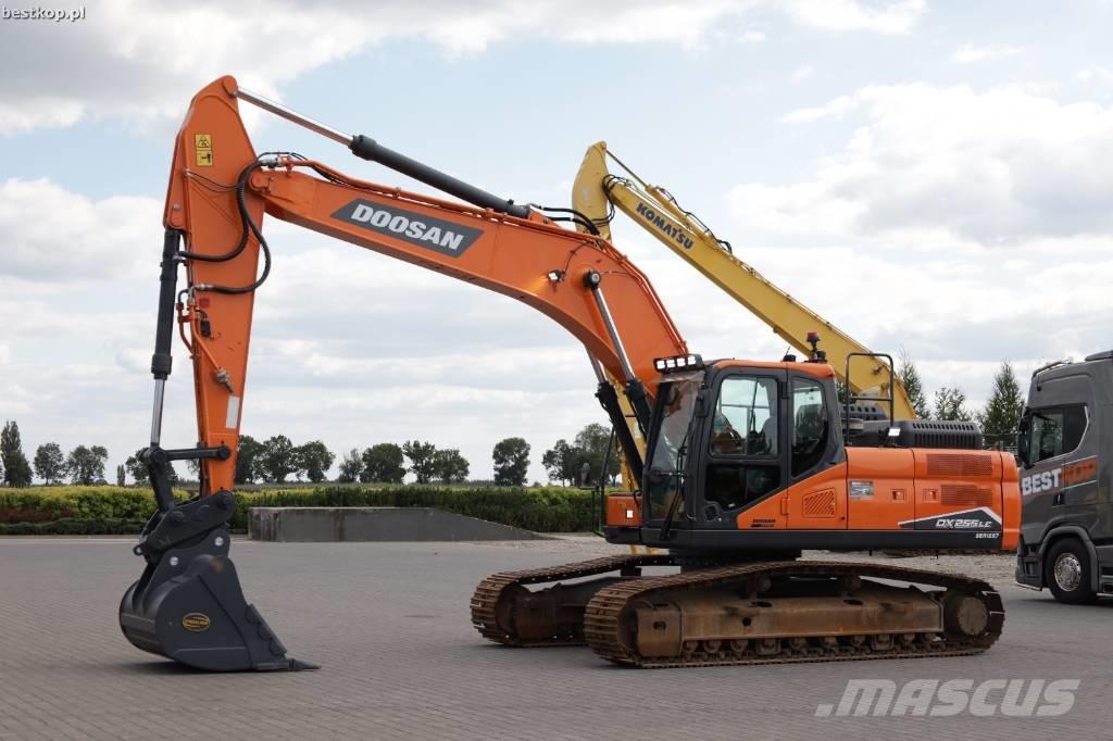 Doosan DX255LC-7 Roomikekskavaatorid