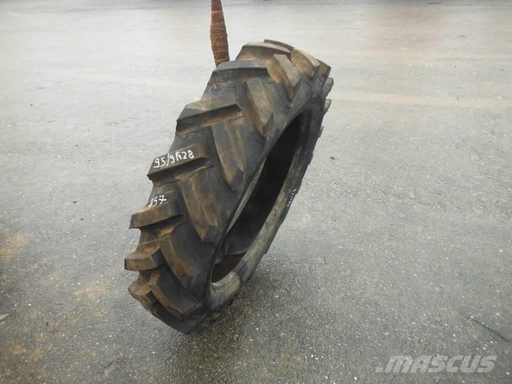 Michelin 9.5/9R28 Rehvid, rattad ja veljed