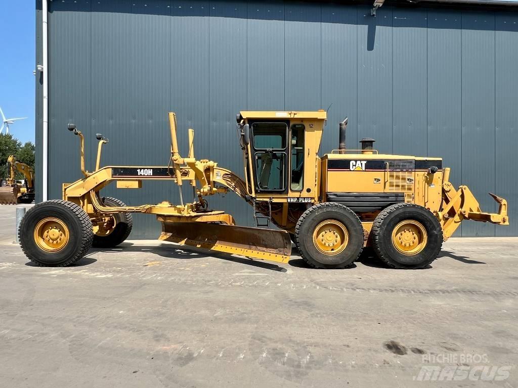 CAT 140H II Greiderid