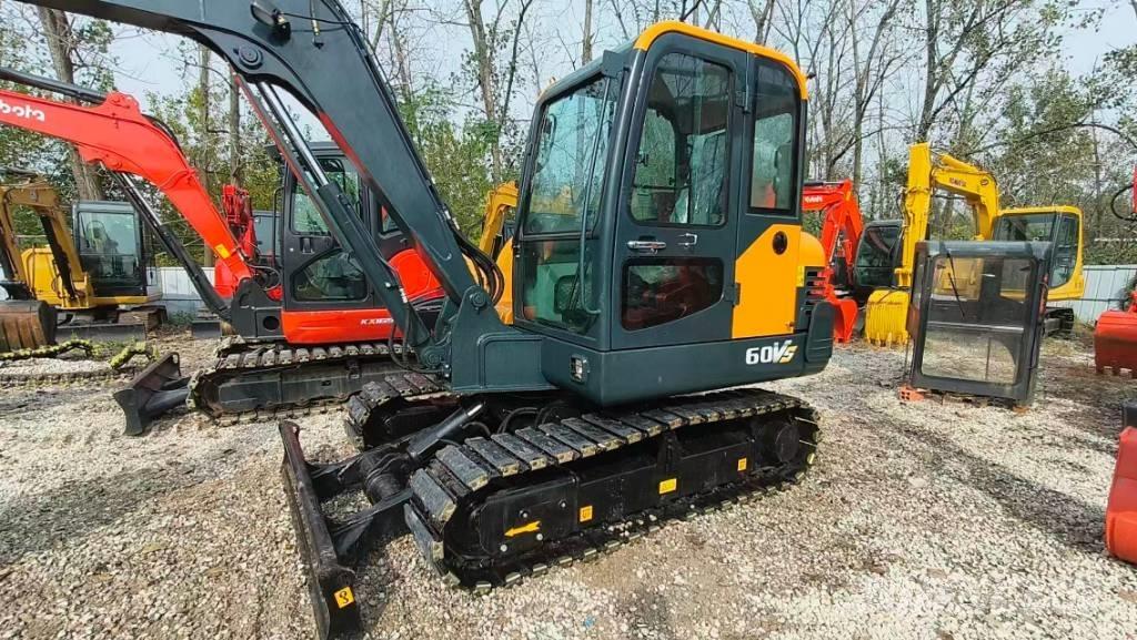 Hyundai R60-VS Miniekskavaatorid < 7 t