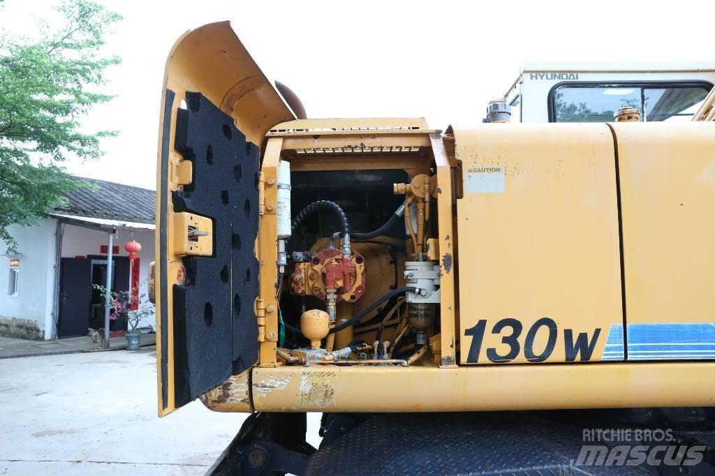 Hyundai Robex 130 W Ratasekskavaatorid