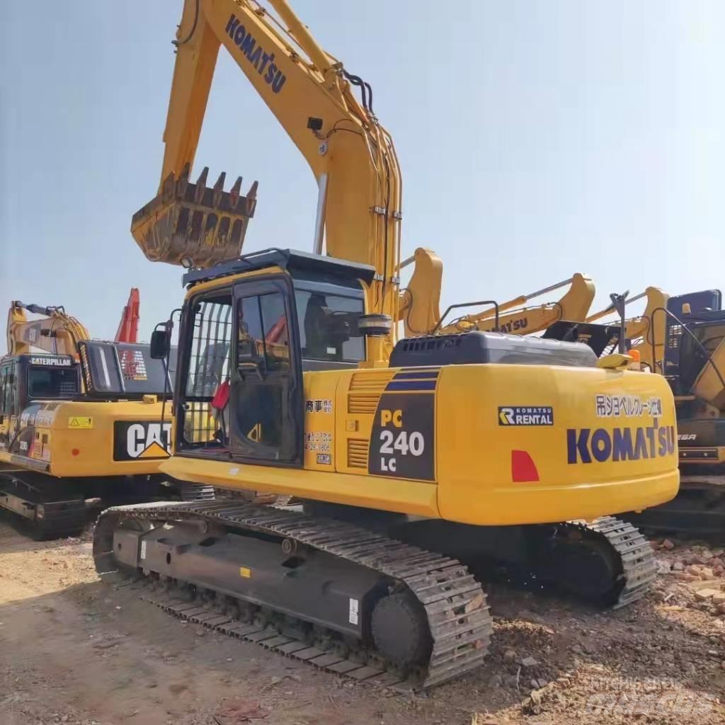 Komatsu PC 240 LC-8 Roomikekskavaatorid