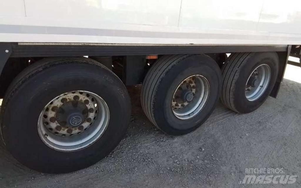 Krone Krone Külmikpoolhaagised