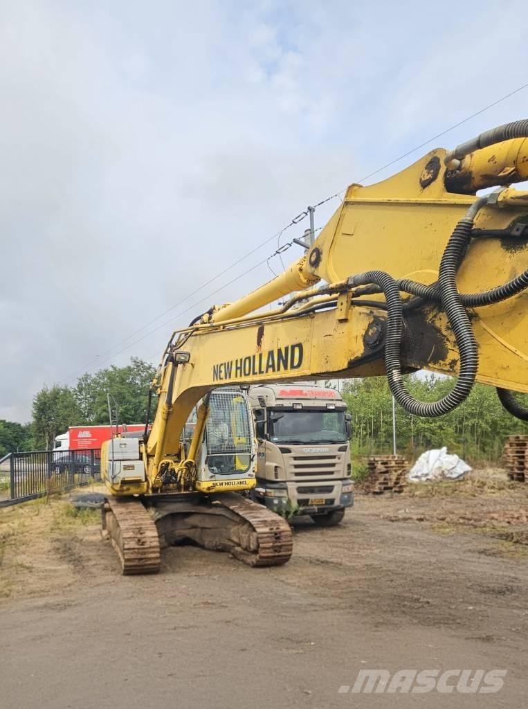 New Holland E 245 B Roomikekskavaatorid