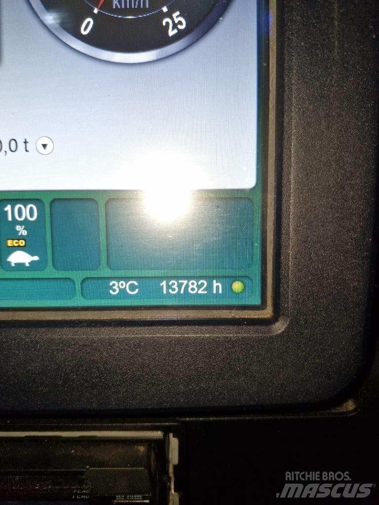 John Deere 1510 E Forwarderid