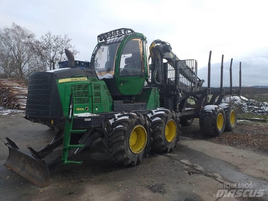 John Deere 1510 E Forwarderid