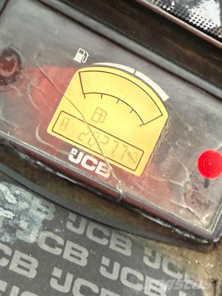 JCB 926 Maastikutõstukid