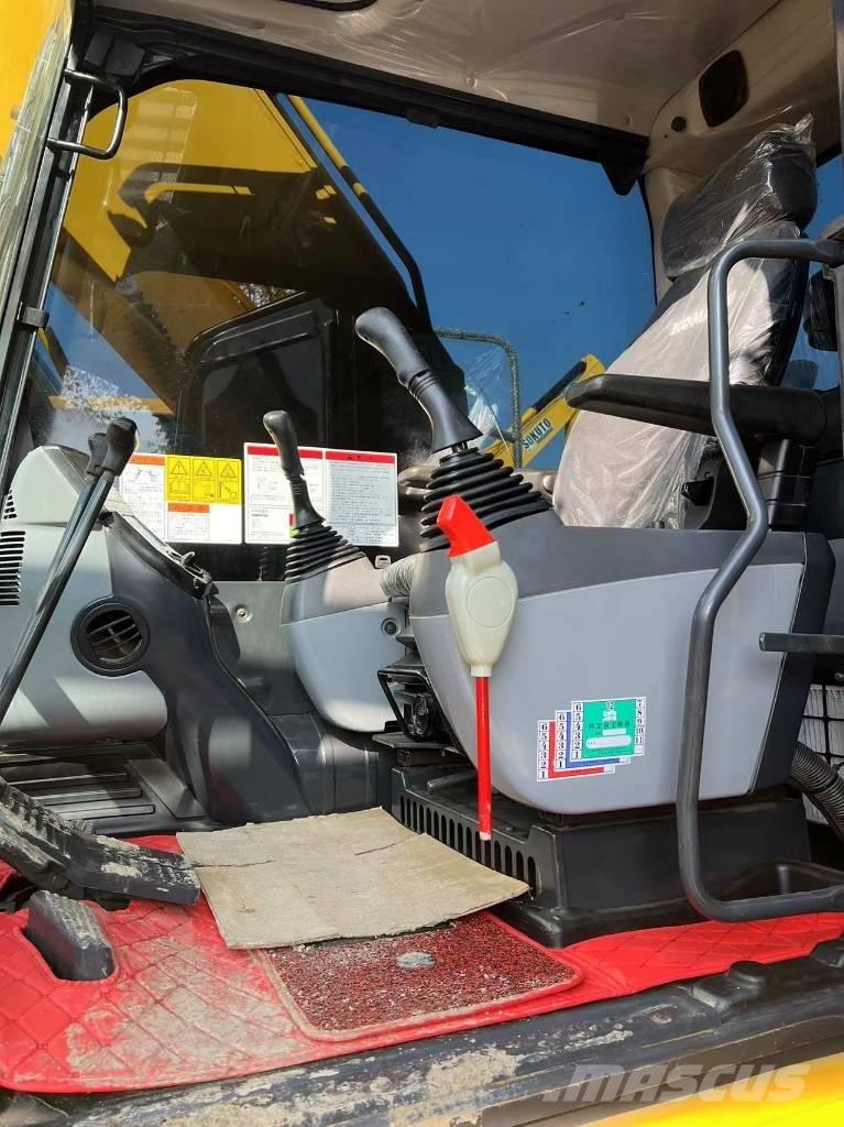 Komatsu PC 220 Roomikekskavaatorid