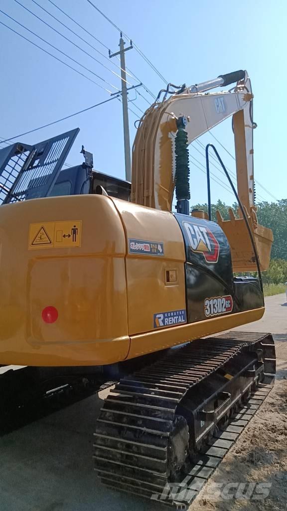 CAT 313 D Ratasekskavaatorid