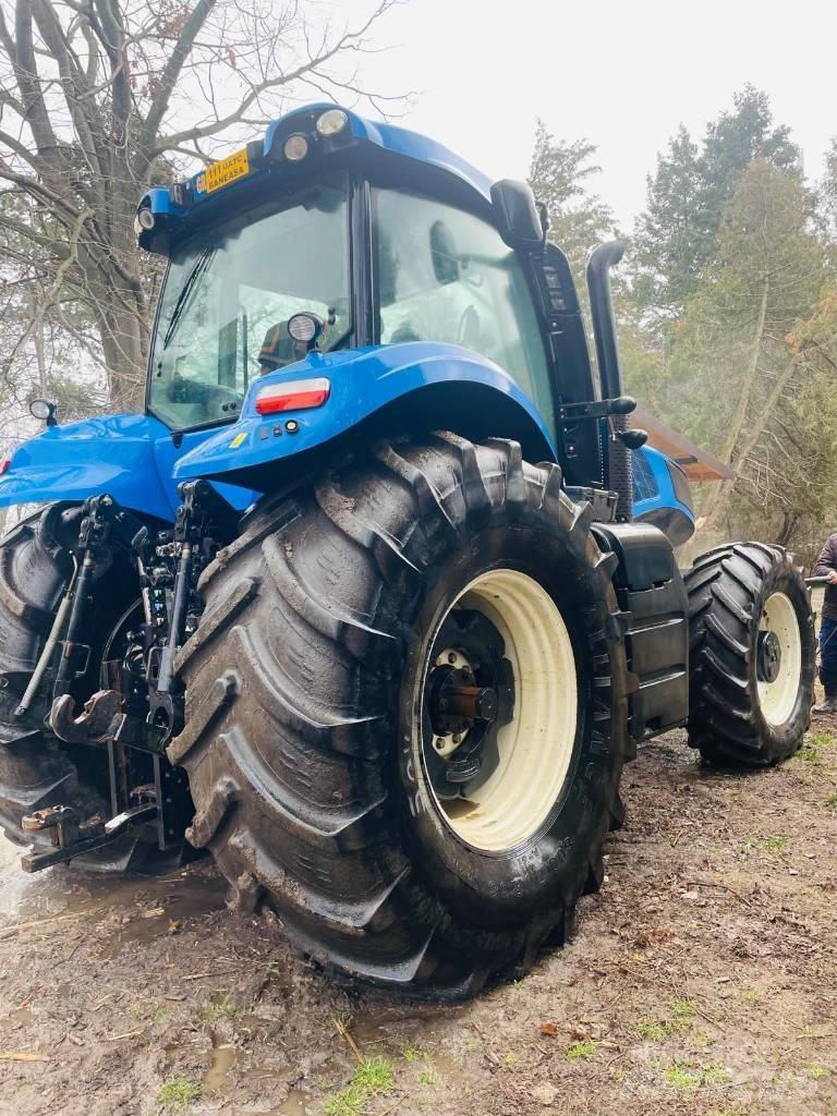 New Holland T 8.390 Traktorid