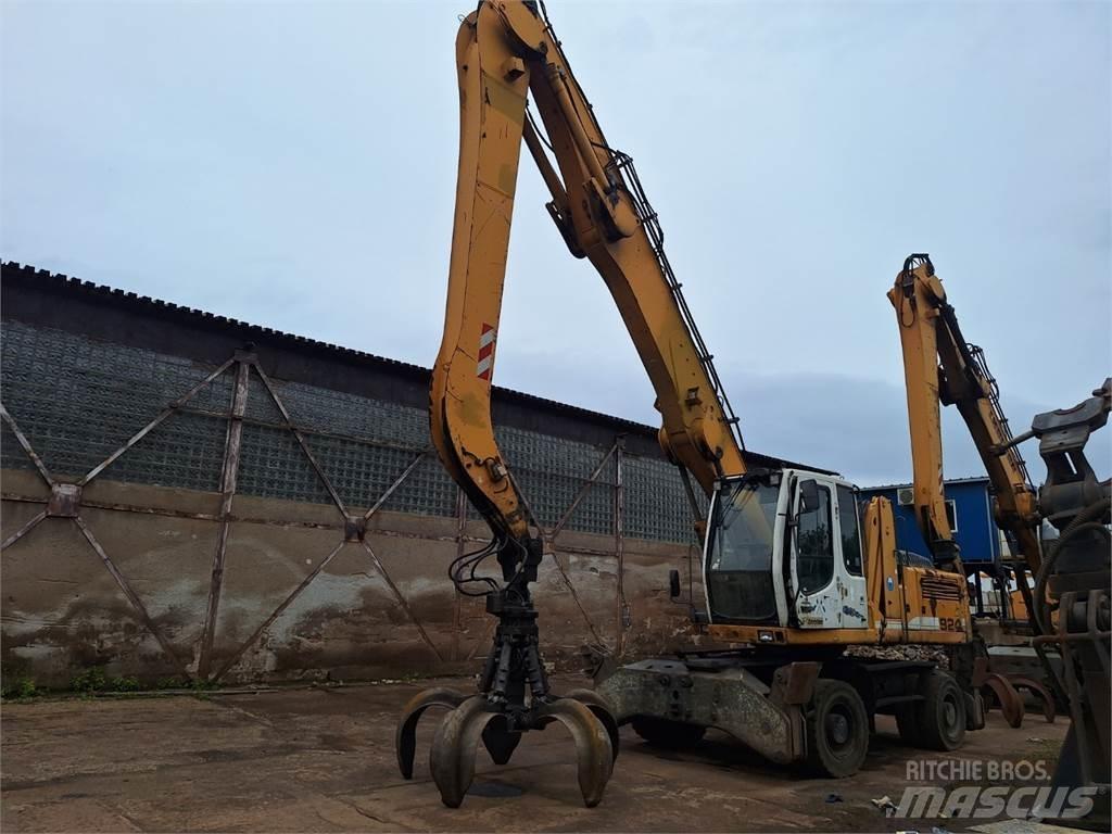 Liebherr A924C 4X4 Muu