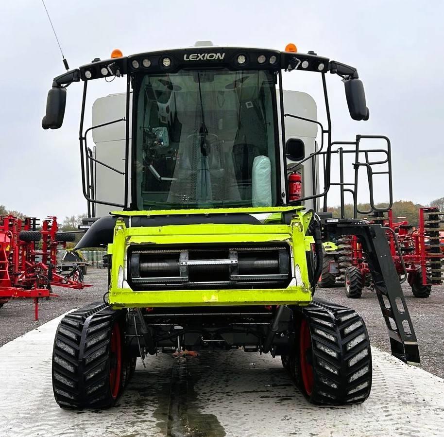 CLAAS Lexion 8900 TT Teraviljakombainid