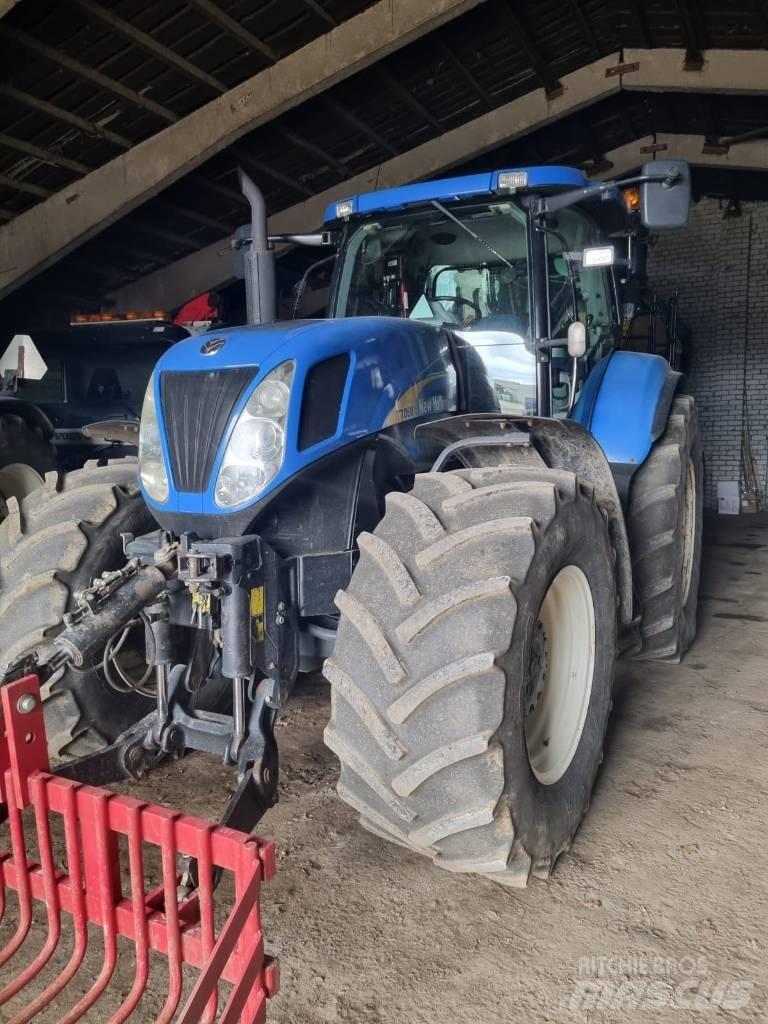 New Holland T 7060 Traktorid
