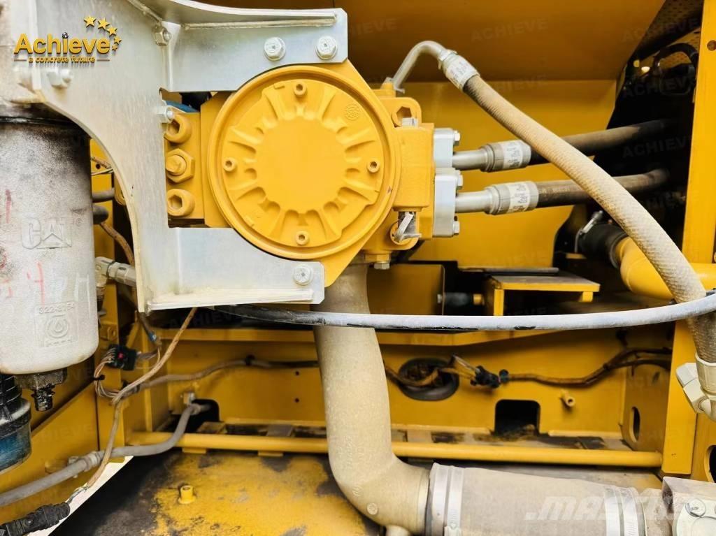CAT 326GC Roomikekskavaatorid