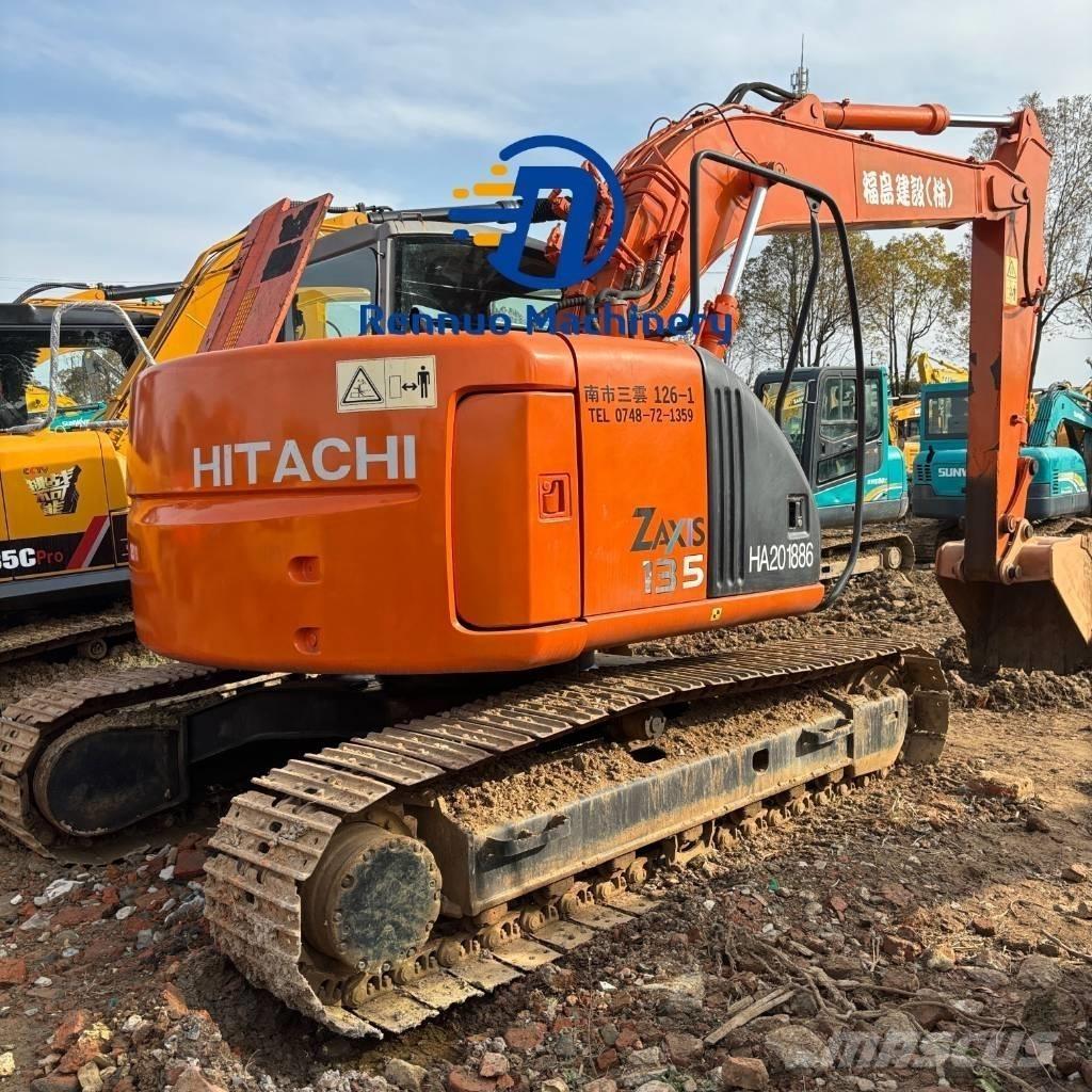Hitachi ZX 135 US Roomikekskavaatorid