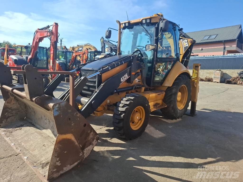 CAT 432E Ekskavaatorlaadurid