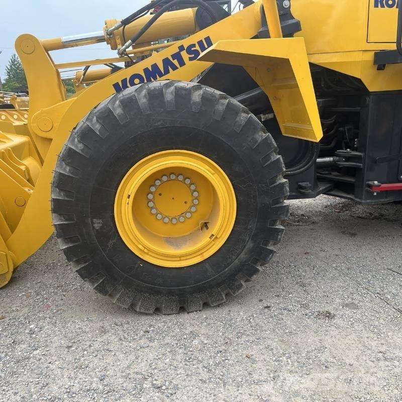 Komatsu WA 380 Rataslaadurid