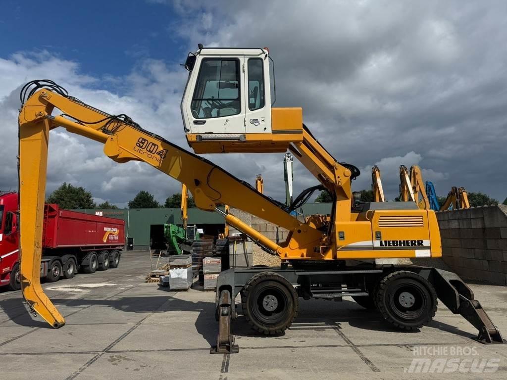 Liebherr A 904 Materjalikäitlusmasinad