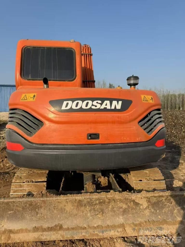 Doosan DX 75-9 C Roomikekskavaatorid