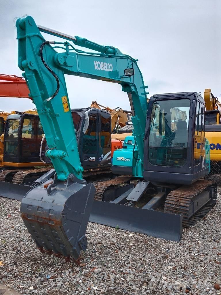 Kobelco SK 75 Roomikekskavaatorid