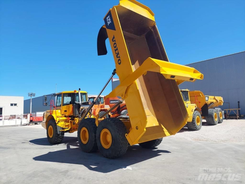 Volvo A 25 E Liigendraamiga pinnaseveokid