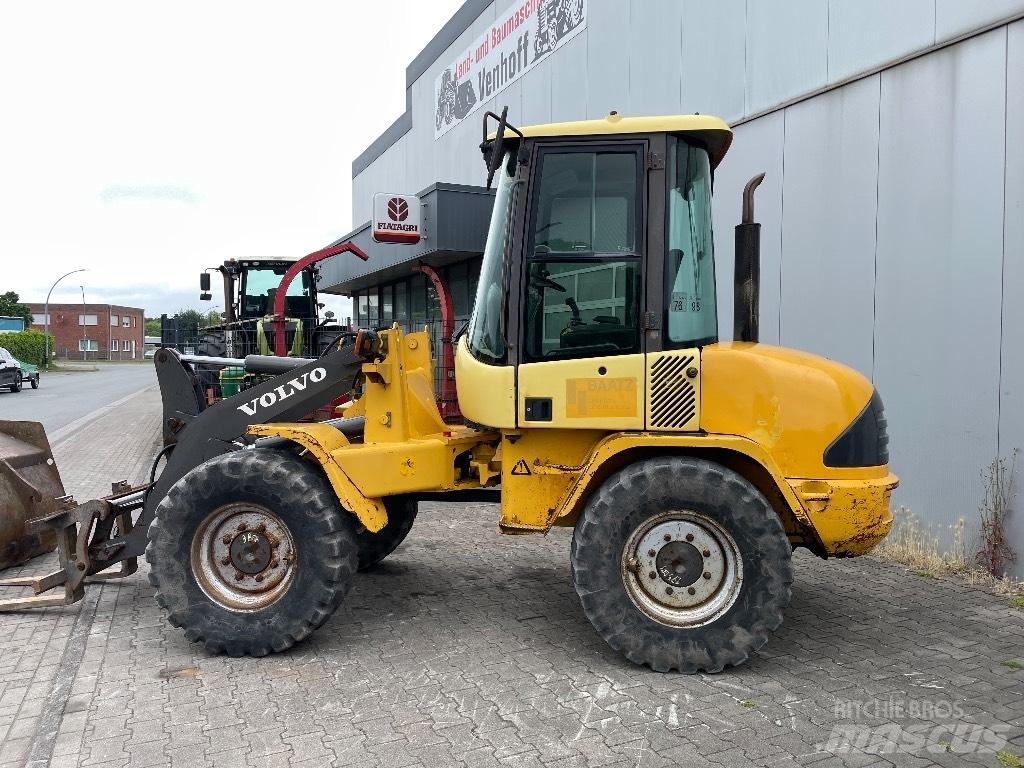 Volvo L 30 B Rataslaadurid