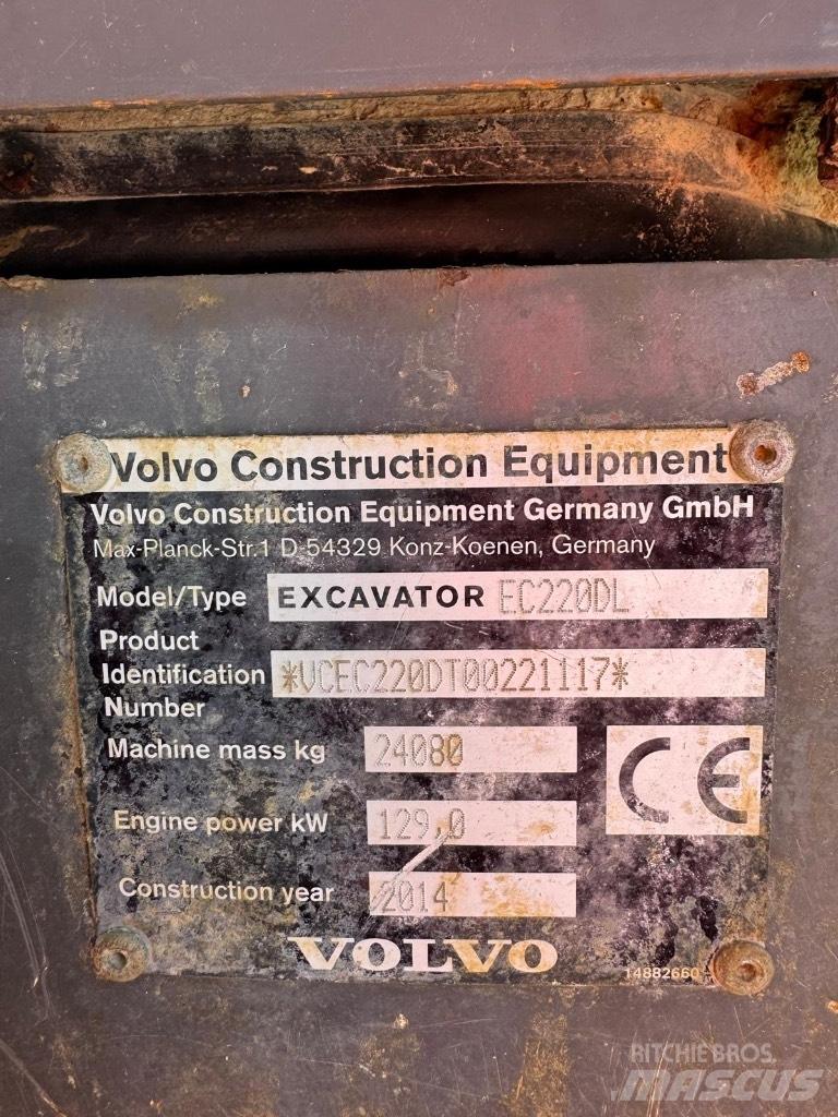 Volvo EC 220 DL Roomikekskavaatorid