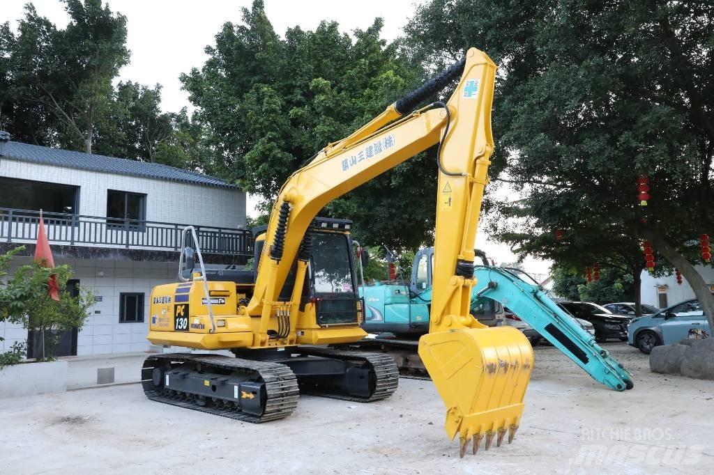 Komatsu PC 130-7 Roomikekskavaatorid