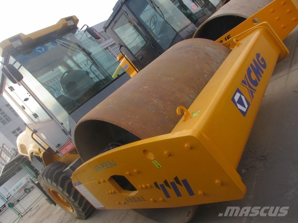 XCMG XS 263 J Ühe trumliga rullid