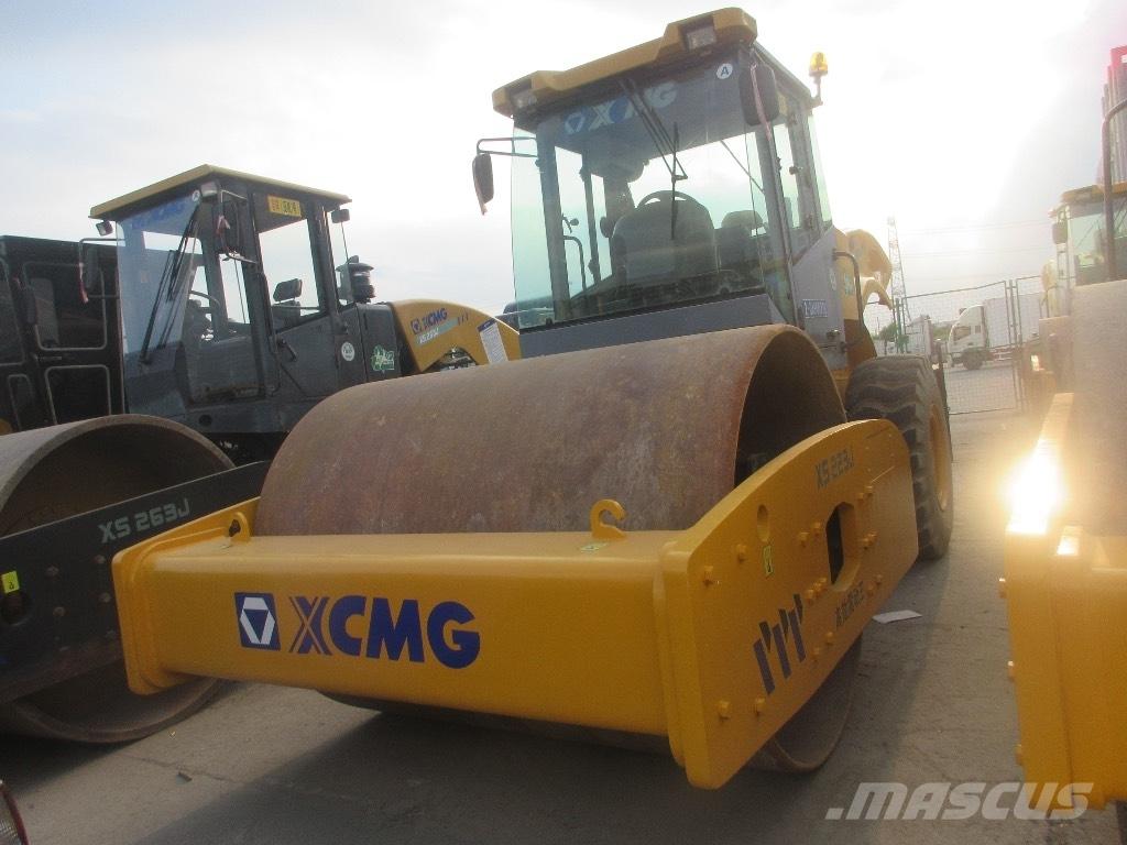 XCMG XS 263 J Ühe trumliga rullid